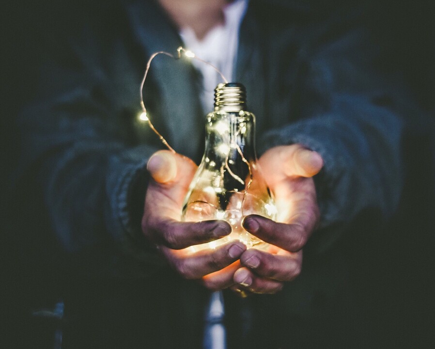 The 10 Australian Business Strategists & Experts to Watch in 2021